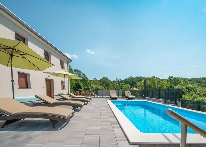 Nola By Interhome